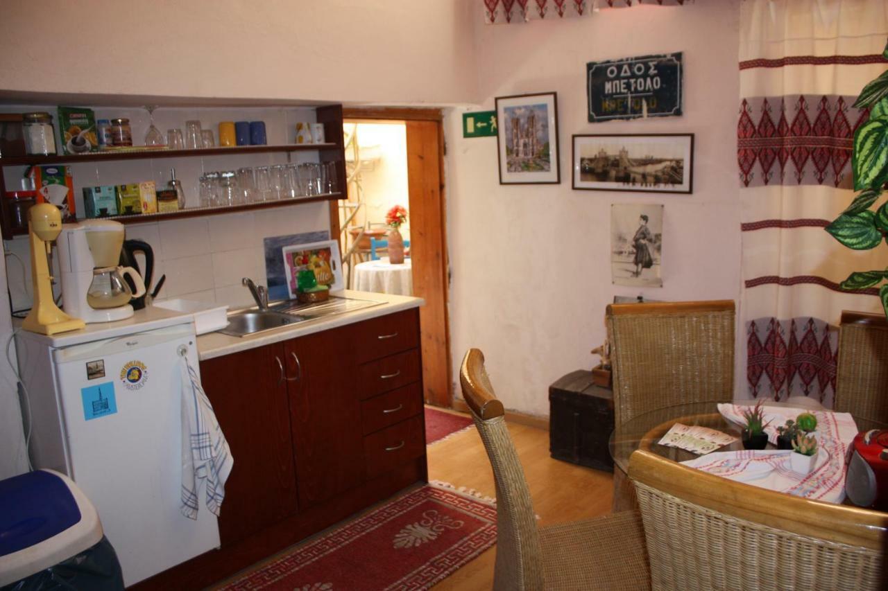 Bed and Breakfast Mmebassia La Canea Exterior foto